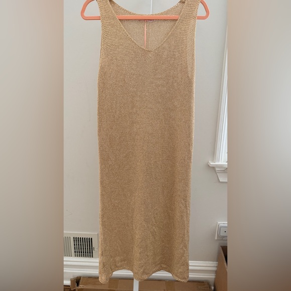 Chic Gold Yunik Size Med - Lg Casual dress brand new - Picture 5 of 7